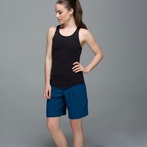 NWT Lululemon Long Story Shorts size 6